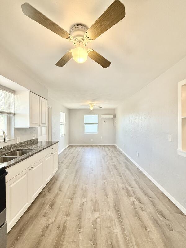 Building Photo - 4091 58th Ave