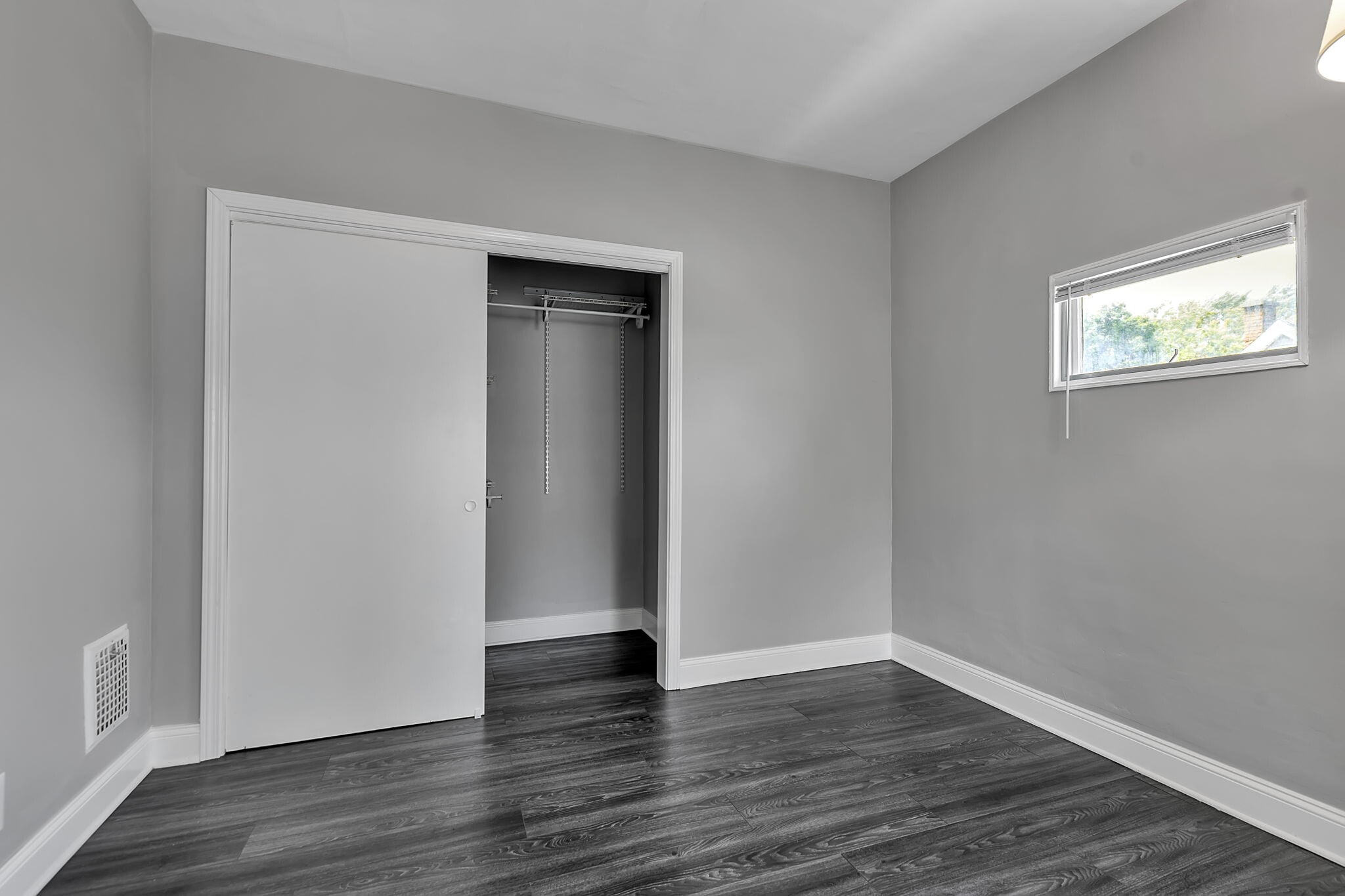 Building Photo - 36 Callodine Ave