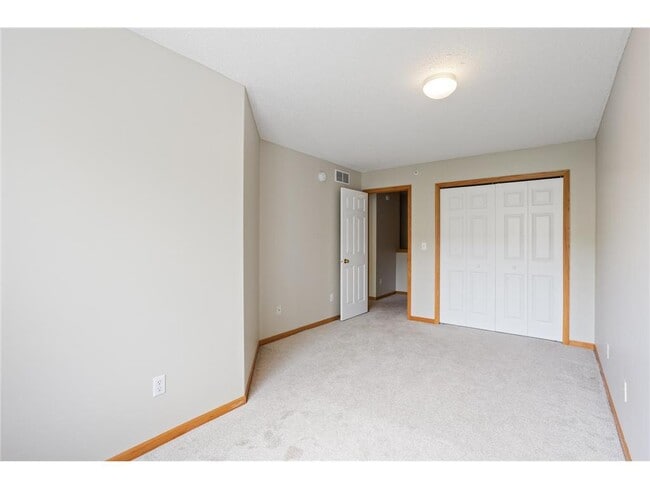 Building Photo - 13840 54th Ave N