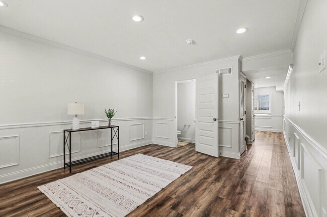 Building Photo - 3751 M.L.K. Jr Dr SW