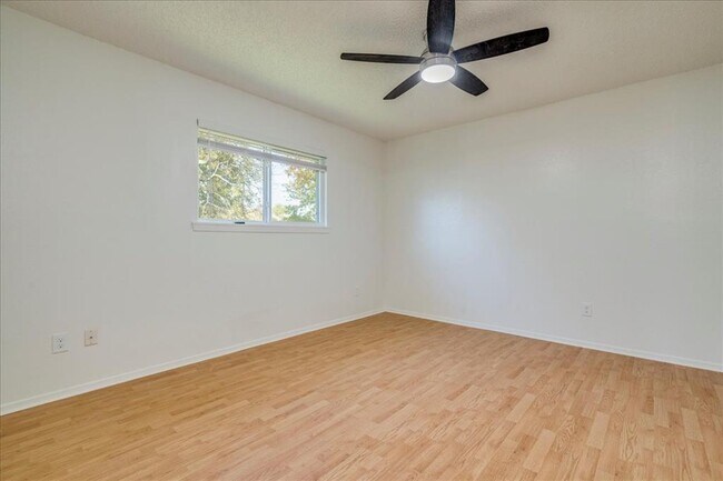 Building Photo - 12304 Tipperary Cove