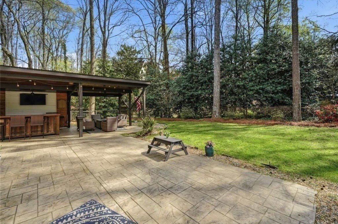 Building Photo - 2158 Chartley Pl