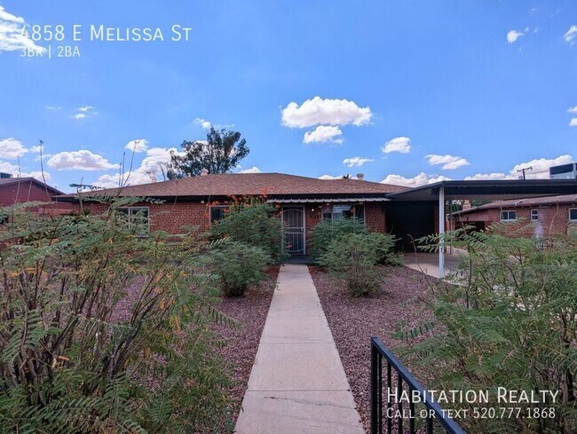 Building Photo - 4858 E Melissa St