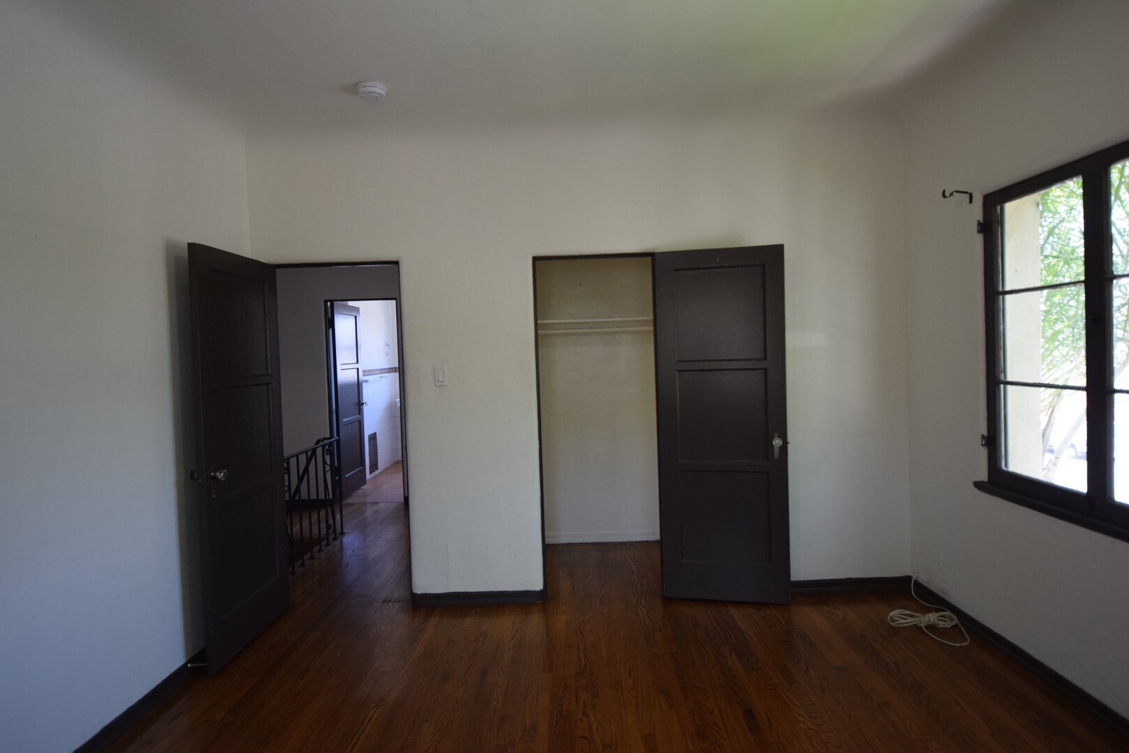 Building Photo - 1417 S Crescent Heights Blvd