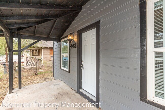 Building Photo - 3 br, 1 bath House - 443 S 53rd West Ave