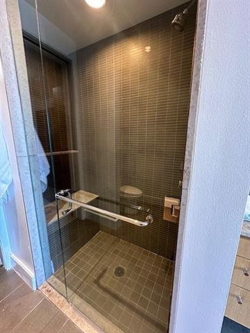 Building Photo - 2408 Victory Park Ln