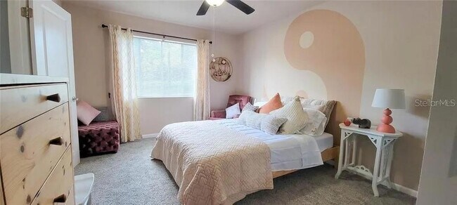 Building Photo - 507 NW 39th Rd