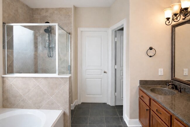 Building Photo - 3915 Markspring Ln