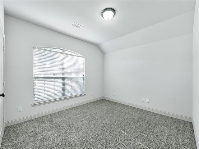 Building Photo - 909 Lake Meadow Ln