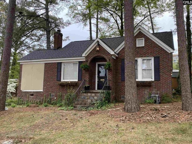 Primary Photo - 2228 Pinehurst Rd