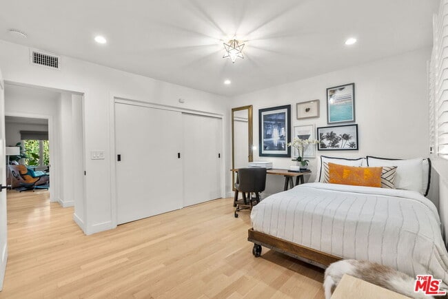 Building Photo - 3355 Alana Dr