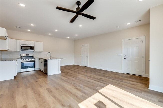 Building Photo - 103 Mendocino Ct