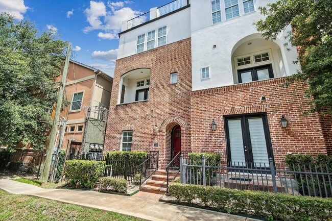 Building Photo - 2607 Cohn St