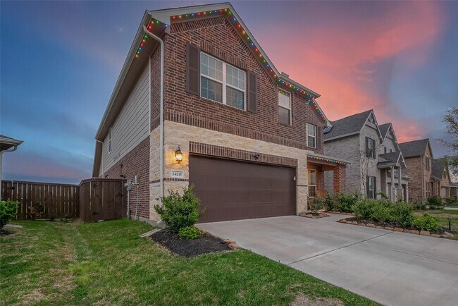 Building Photo - 24211 Buckbrush Ln