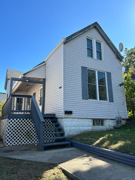 Primary Photo - 603 Benham St