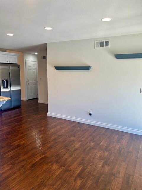 Building Photo - 1886 Cloud Ct