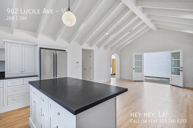 Building Photo - 962 Lucile Ave