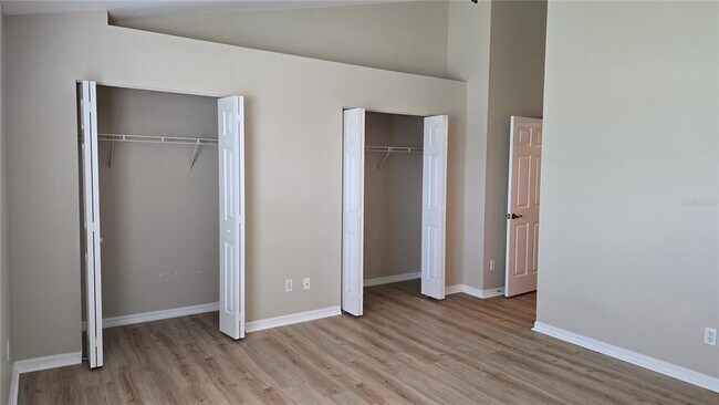 Building Photo - 3005 Palmetto Oak Dr