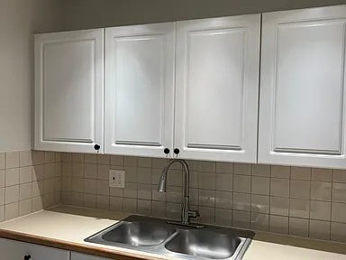 Building Photo - 552 Holly Dr