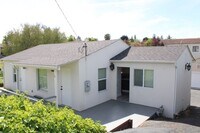 Building Photo - 2680 Appian Way