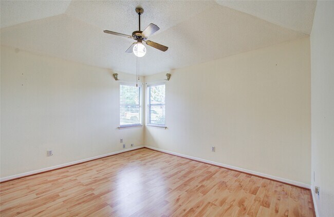 Building Photo - 11323 Windmark Dr