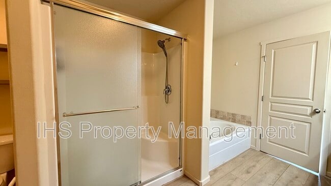 Building Photo - 5709 Sidon Ln