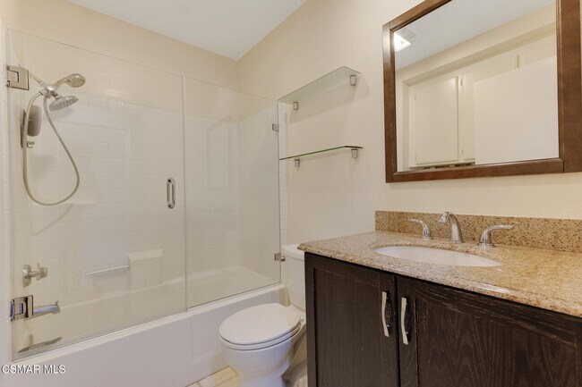 Building Photo - 408 Via Colinas