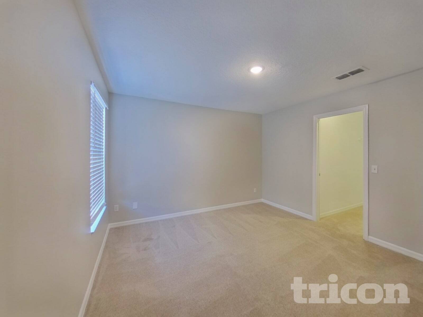 Building Photo - 345 Sky Valley St