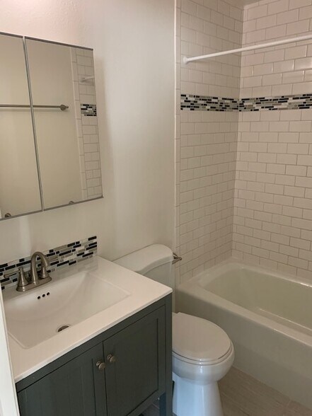 Building Photo - 11916 Venice Blvd