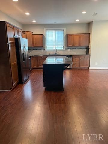 Building Photo - 304 Hunterdale Dr