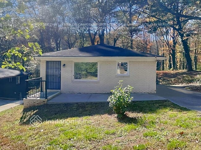 Building Photo - 2434 Main St NW