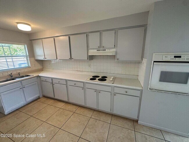 Building Photo - Merritt Island 2b/2b home for rent.