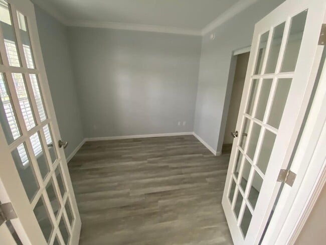 Building Photo - 80 John F Kennedy St