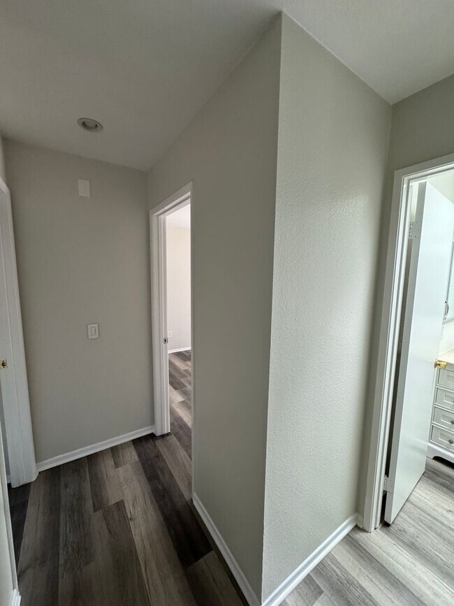 Building Photo - ***New Rental Home***