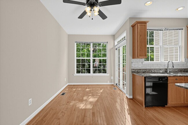 Building Photo - 7589 Great Swan Ct