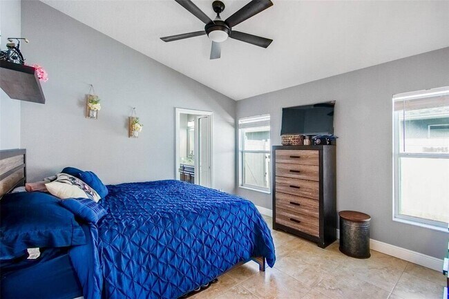 Building Photo - 3111 Turnberry Blvd
