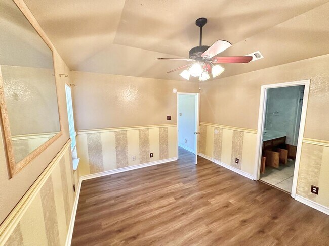 Building Photo - AVAILABLE MID MAY; APPLY TODAY AT OUR WEBSITE!!