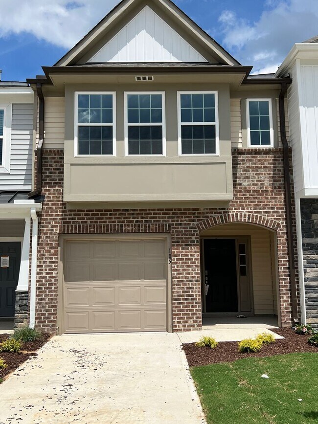 Room in 3 Bedroom Townhome at 105 Blandfor... 105 Blandford St Franklinton NC 27525