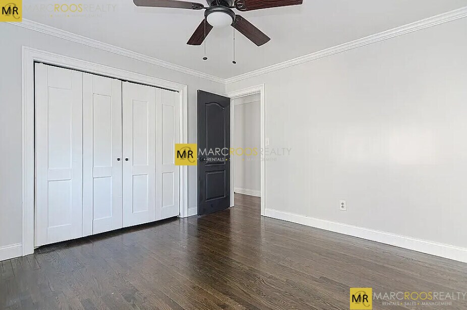 Building Photo - 237 Trenton St