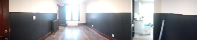 Building Photo - SGRE 133