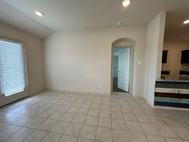 Building Photo - 1202 Meadow Wood Ct
