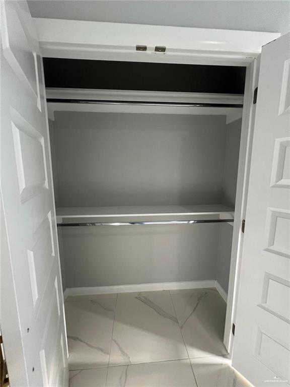 Building Photo - 14 Notre Dame Ave