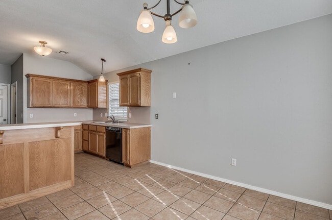 Building Photo - 1717 Briarcreek