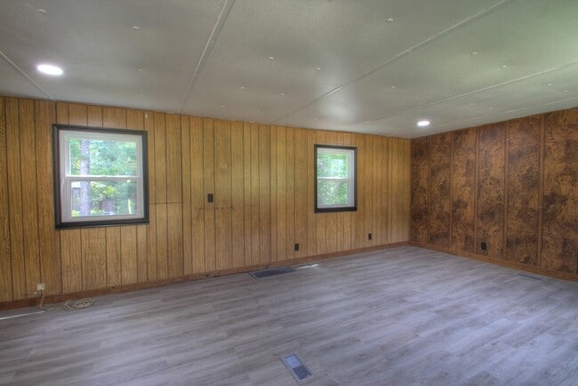 Building Photo - 205 MC 486 Lot 17