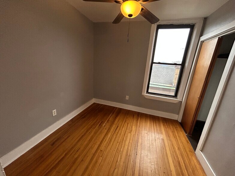 Building Photo - 84 Vliet St