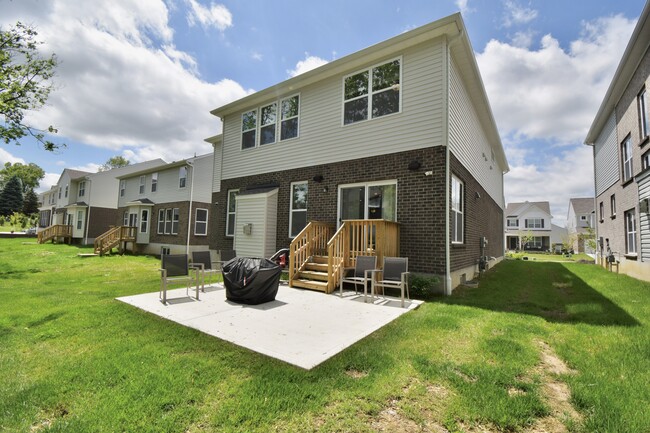 Building Photo - 7164 Glenvalley Dr