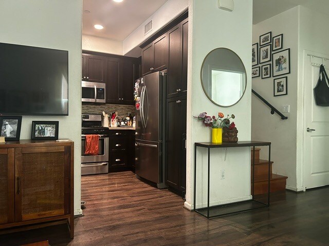 Building Photo - 7607 N Patriot Way