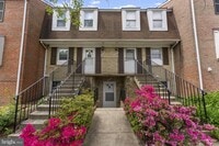 Building Photo - 1044 Ramsgate Ct