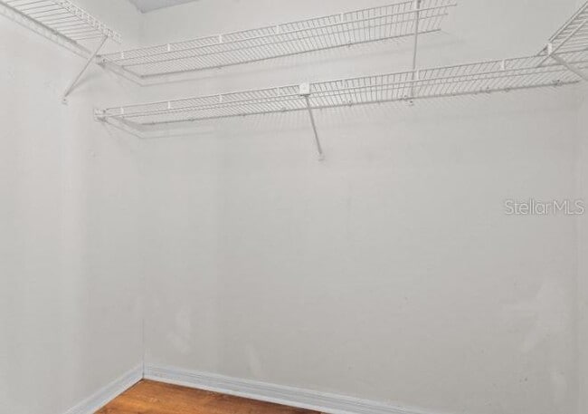 Building Photo - 652 St Johns Ct