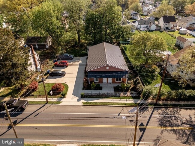 Building Photo - 116 S Fellowship Rd